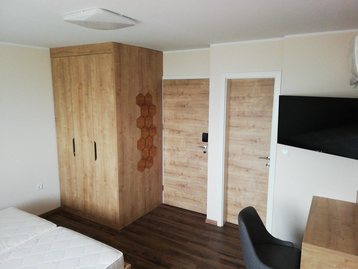 Gostilna S Prenocisci Pav Hotel Rakek Exterior photo